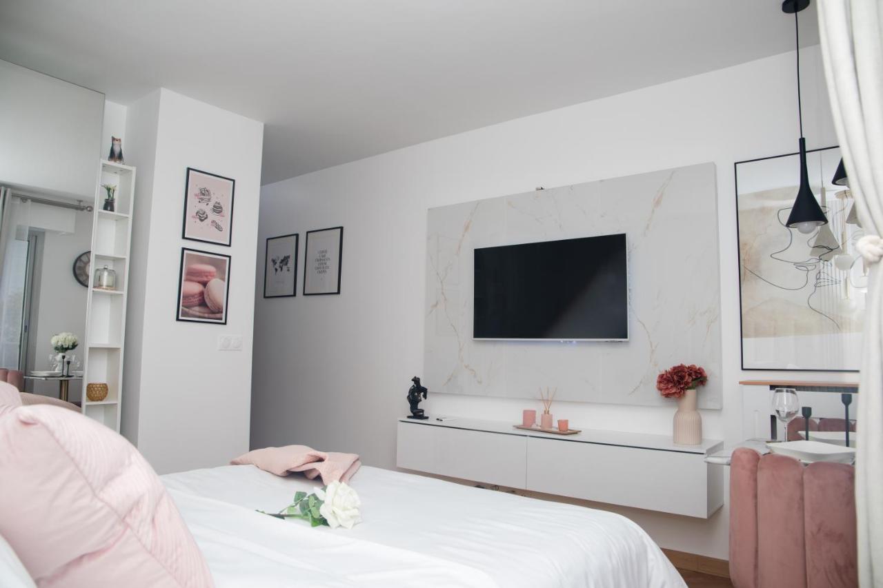 Paris' Premium Romantic Studio Экстерьер фото